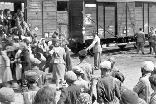 Deportation von Juden aus dem Ghetto Lodz in Viehwaggons